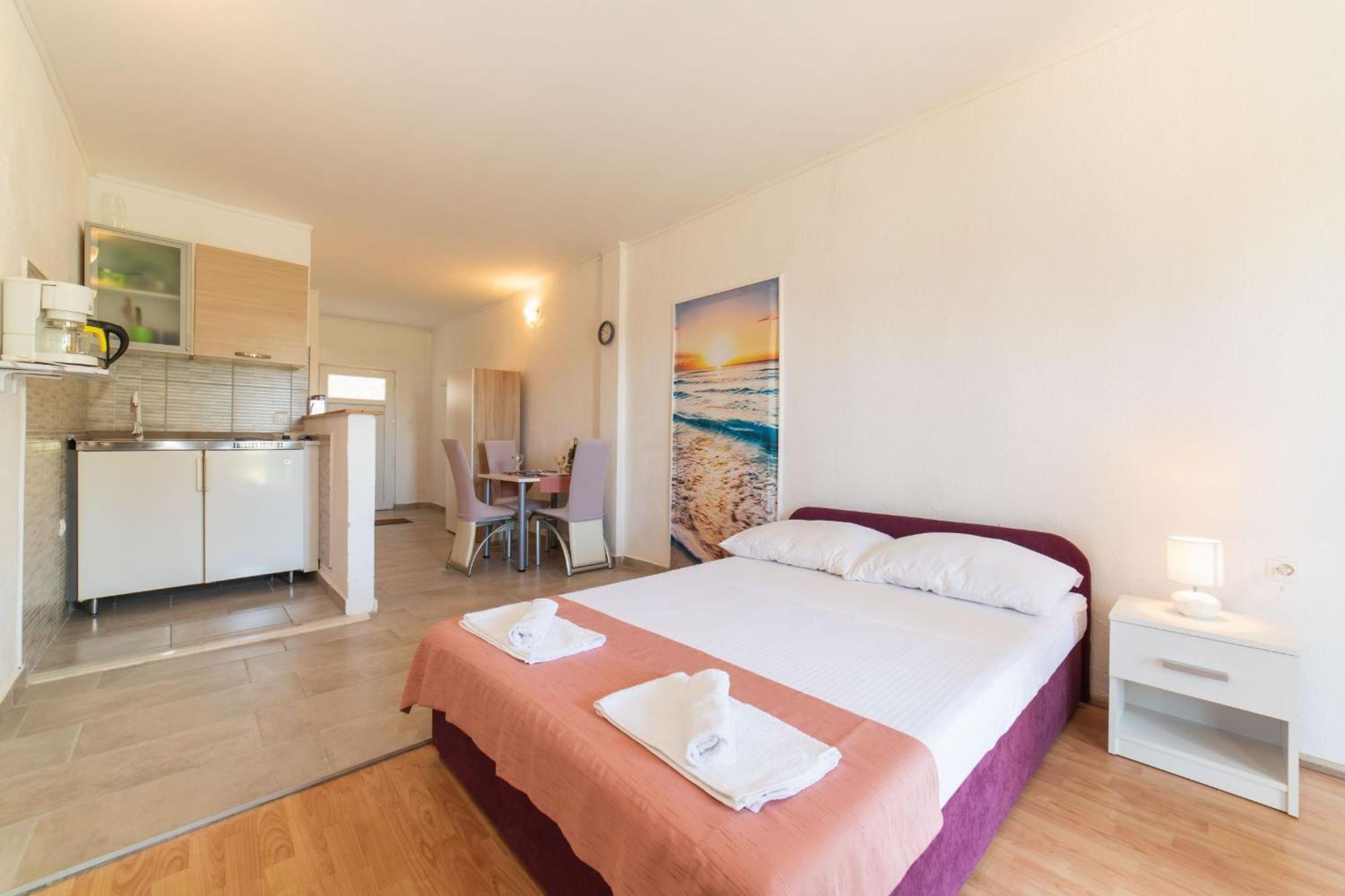 Apartment Livaja Kastel Novi ห้อง รูปภาพ